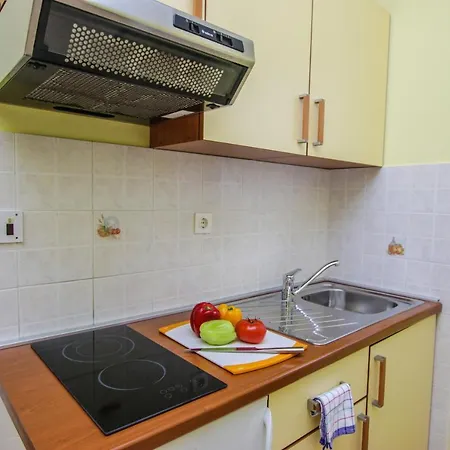 Apartman Cvitan Ground Floor Poreč