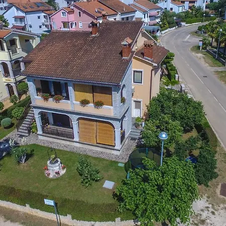 Apartman Cvitan Ground Floor *